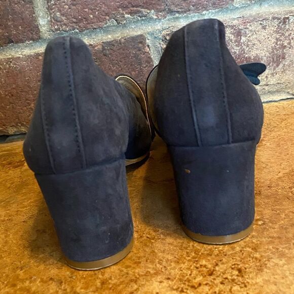 Anthropologie KMB navy suede crossed ruffle stacked heels - Picture 5 of 9